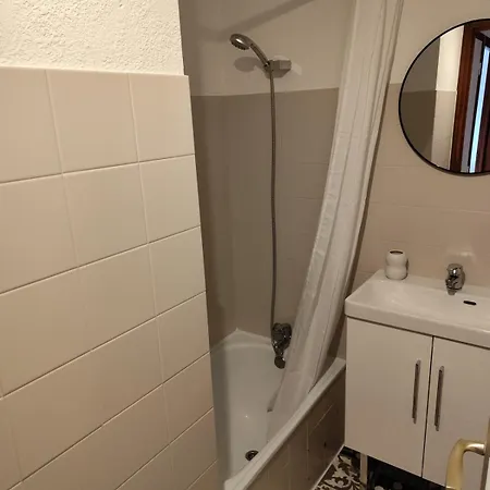 Milky Way - En Bas Des Pistes Du Mourtis * Boutx